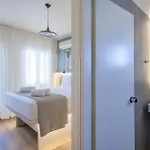 イン Amfiliki *