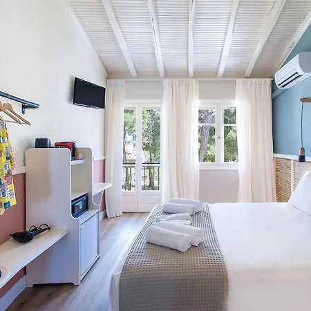 Amfiliki * העיירה סקיאתוס